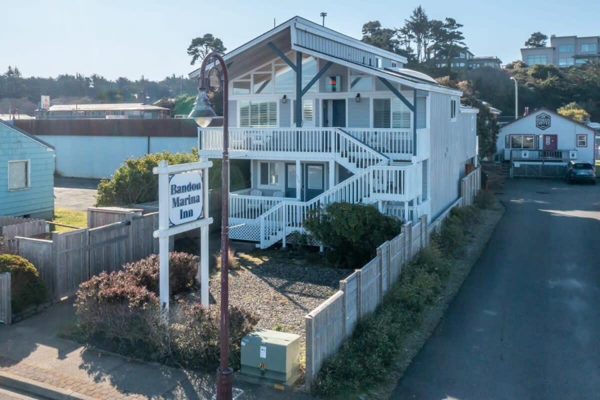 Bandon Marina Inn Eksteriør billede